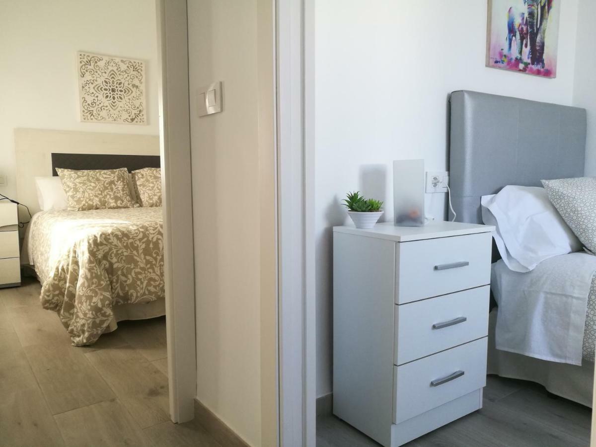 Piso Con Terraza Y Vistas Espectaculares Apartment Carmona  Bagian luar foto