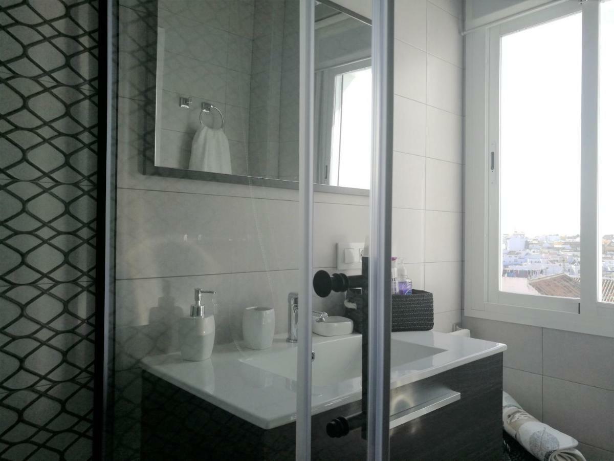 Piso Con Terraza Y Vistas Espectaculares Apartment Carmona  Bagian luar foto