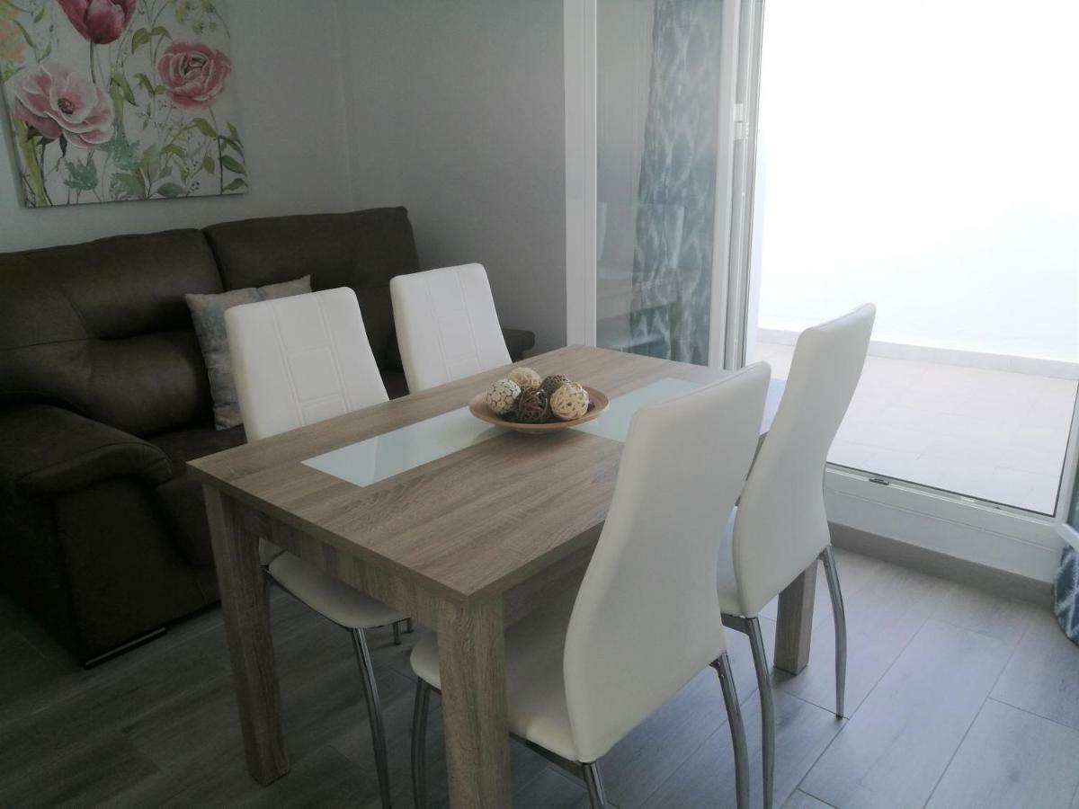 Piso Con Terraza Y Vistas Espectaculares Apartment Carmona  Bagian luar foto